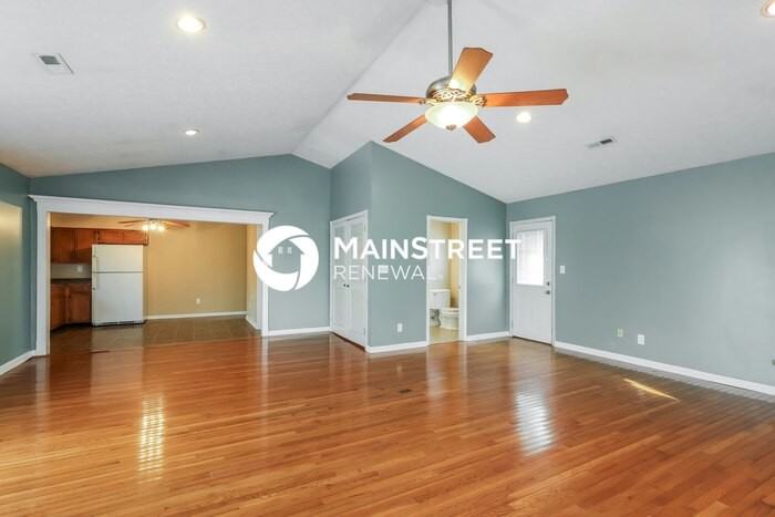 7718 Dominique Dr - Photo 6 of 16