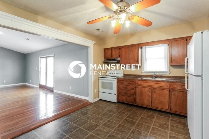 7718 Dominique Dr - Photo 7 of 16