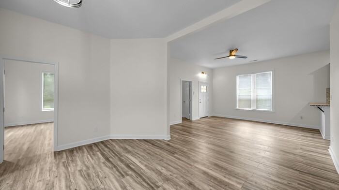 1707 Nelson Ave - Photo 5 of 7