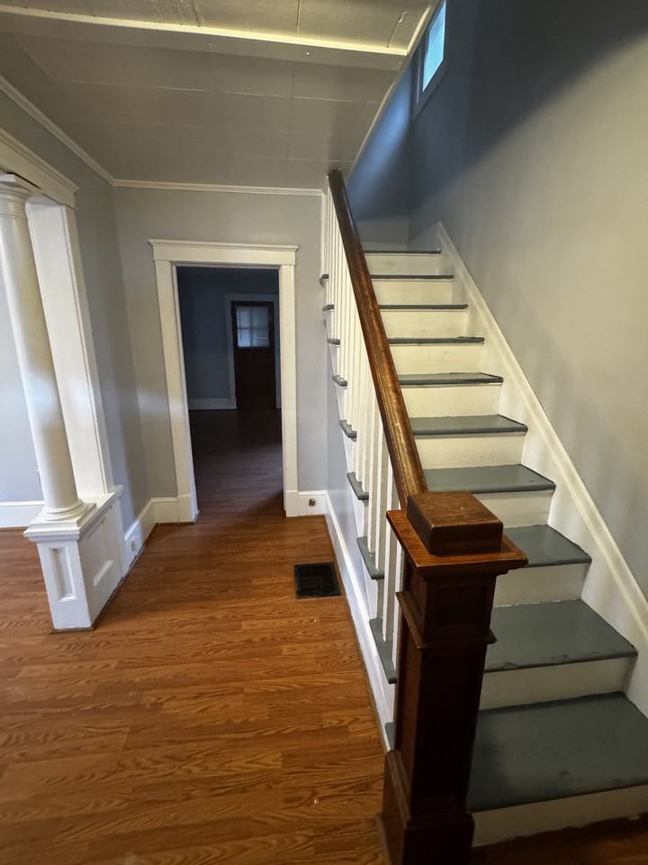 317 Porter Ave #1 - Photo 3 of 15