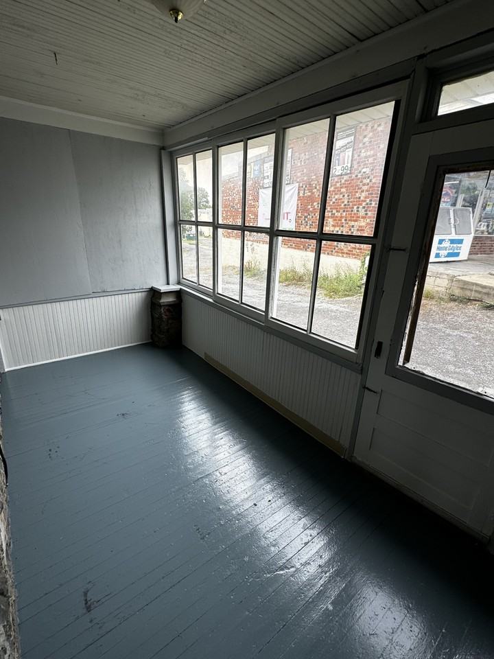 439 Eagle School Rd #1 - Photo 7 of 14