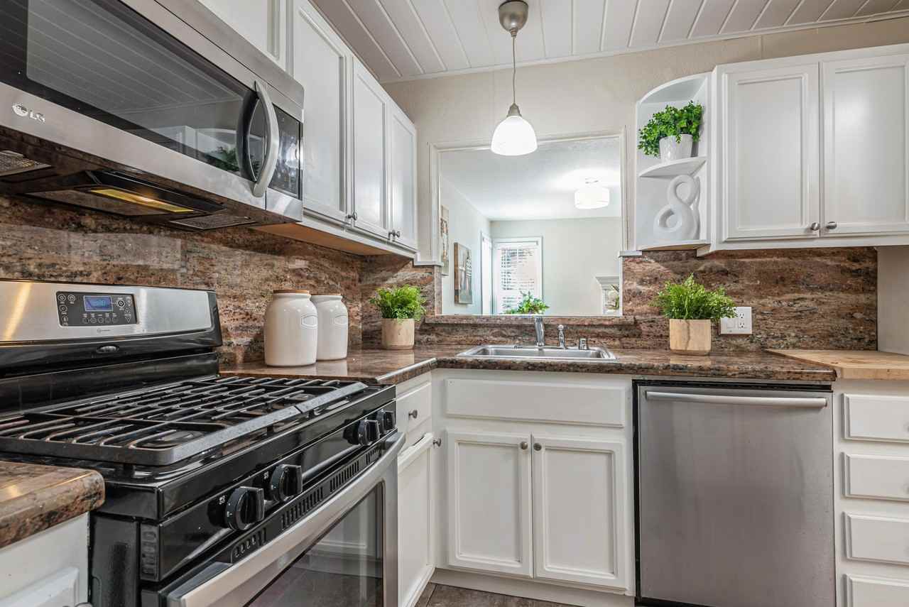 370 Hamilton Ave #105 - Photo 5 of 15