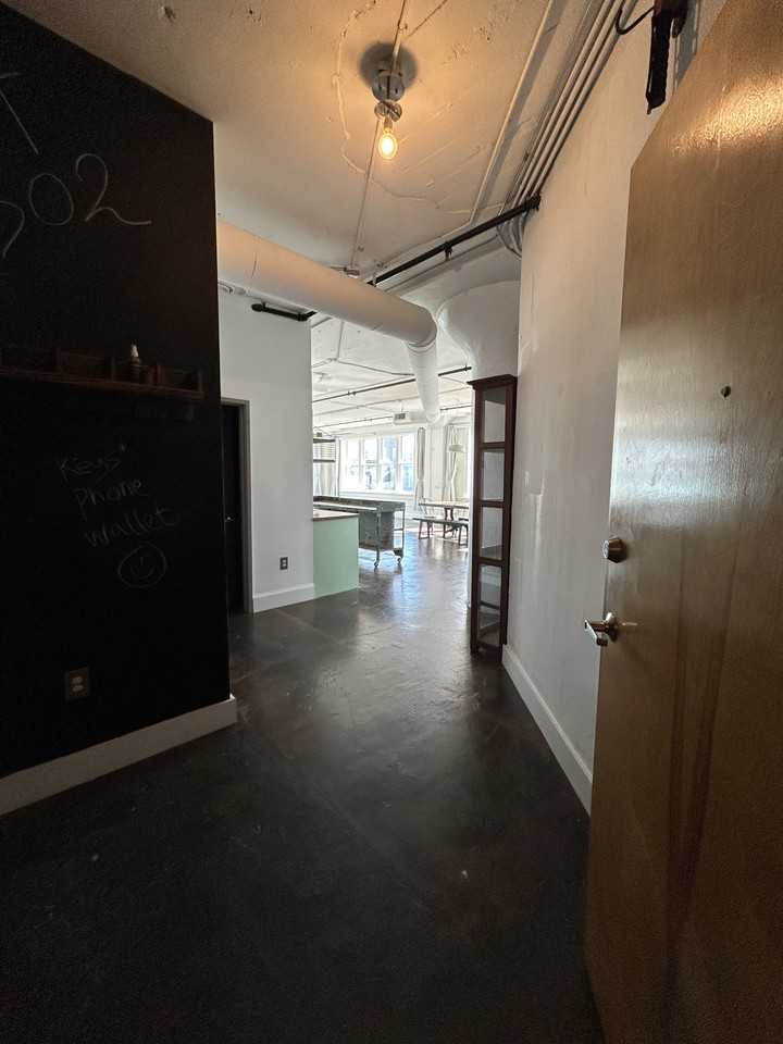 426 Marietta St Nw #502 - Photo 6 of 34