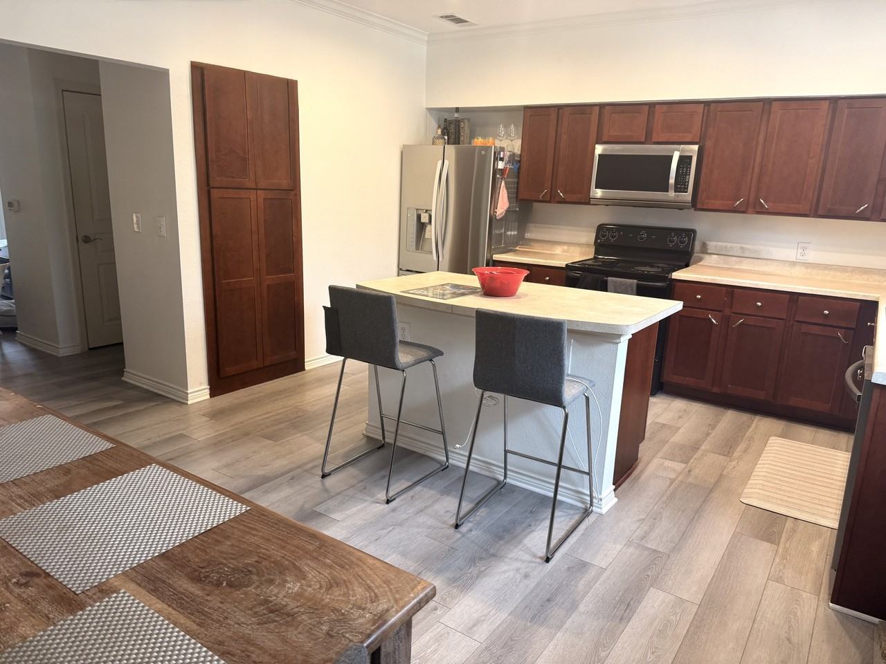 528 Refugio St #528 - Photo 6 of 17