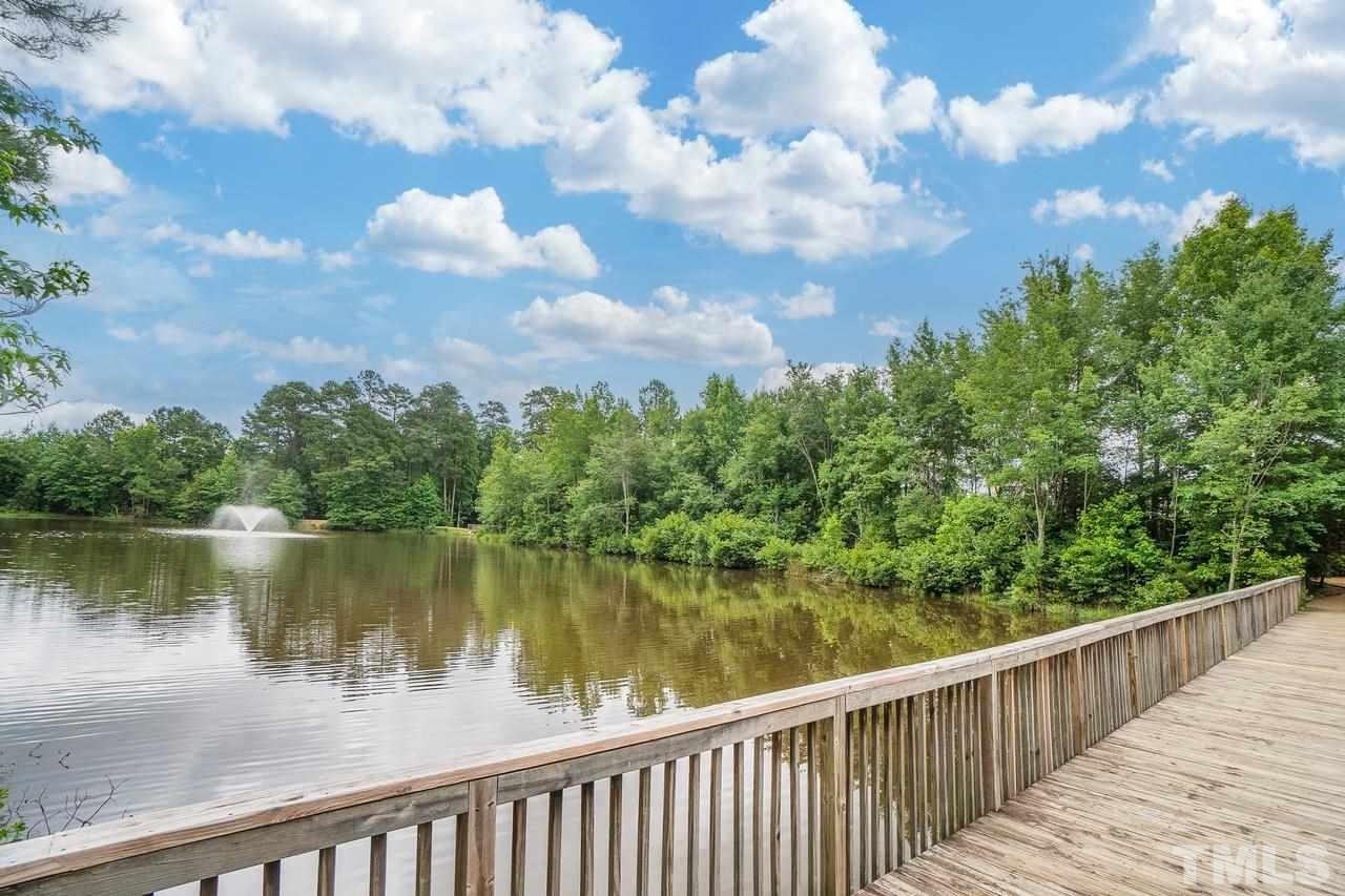 3820 Amelia Park Dr #1 - Photo 4 of 10