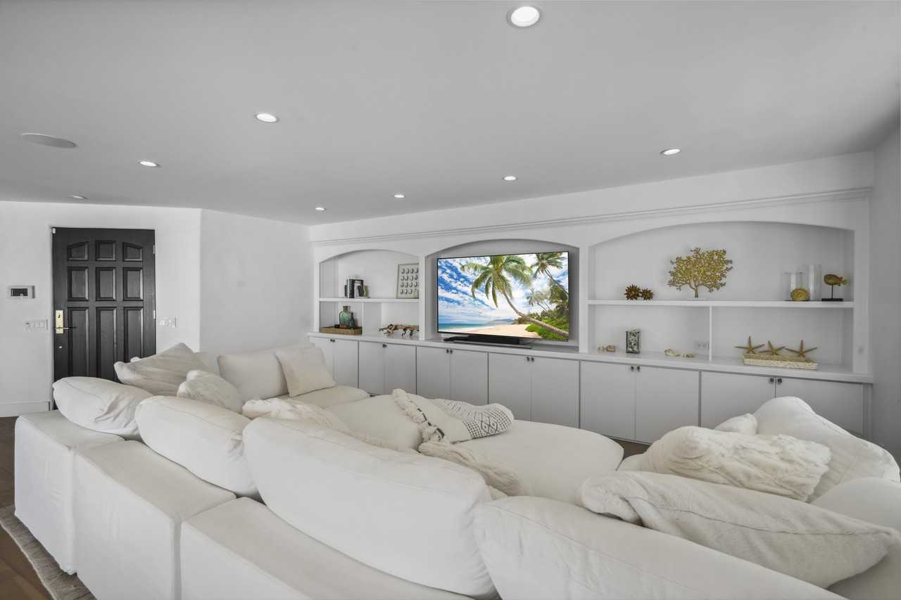 31500 Victoria Point Rd #NA - Photo 5 of 29