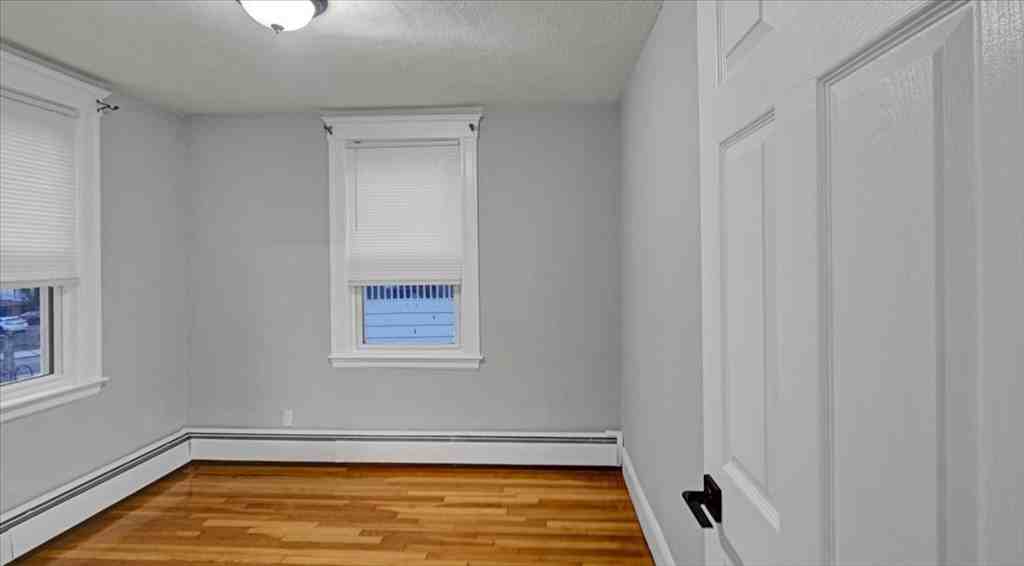 11 Ginita St #3 - Photo 4 of 9