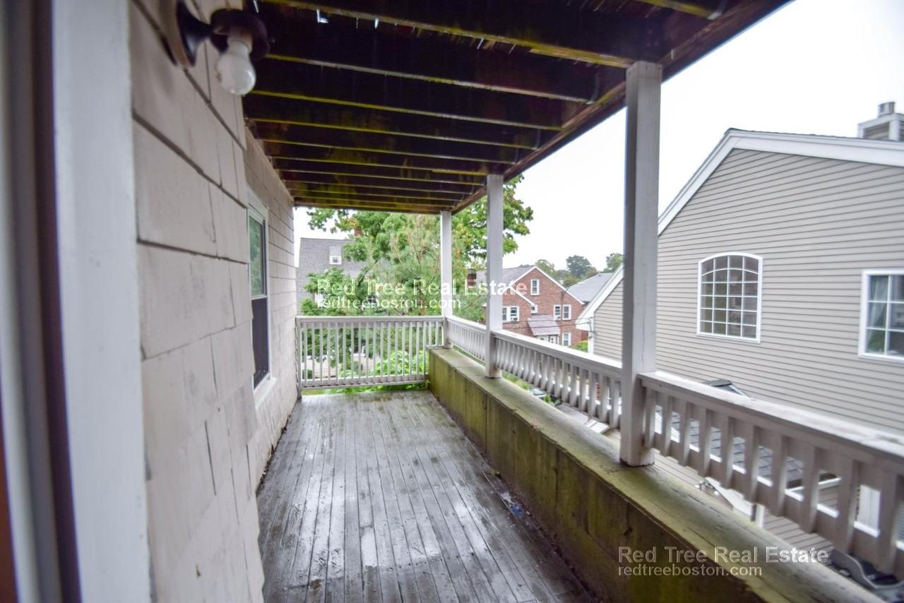 15 Radnor Rd #1 - Photo 4 of 20