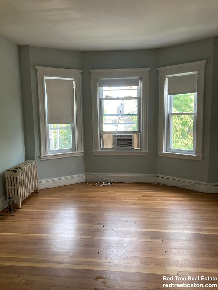 15 Radnor Rd #1 - Photo 6 of 20