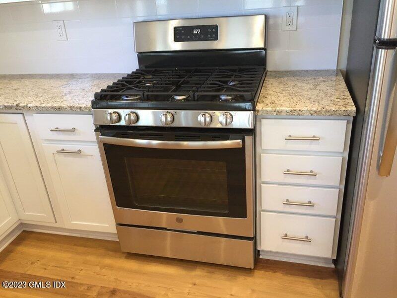 180 Hamilton Ave #C - Photo 5 of 19