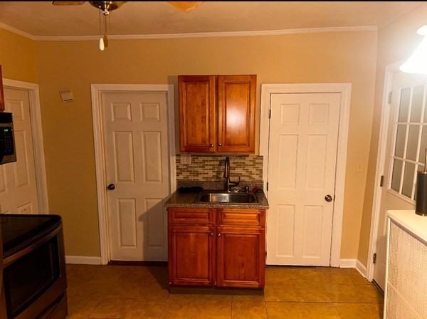 1 Electric St #2 - Photo 4 of 13