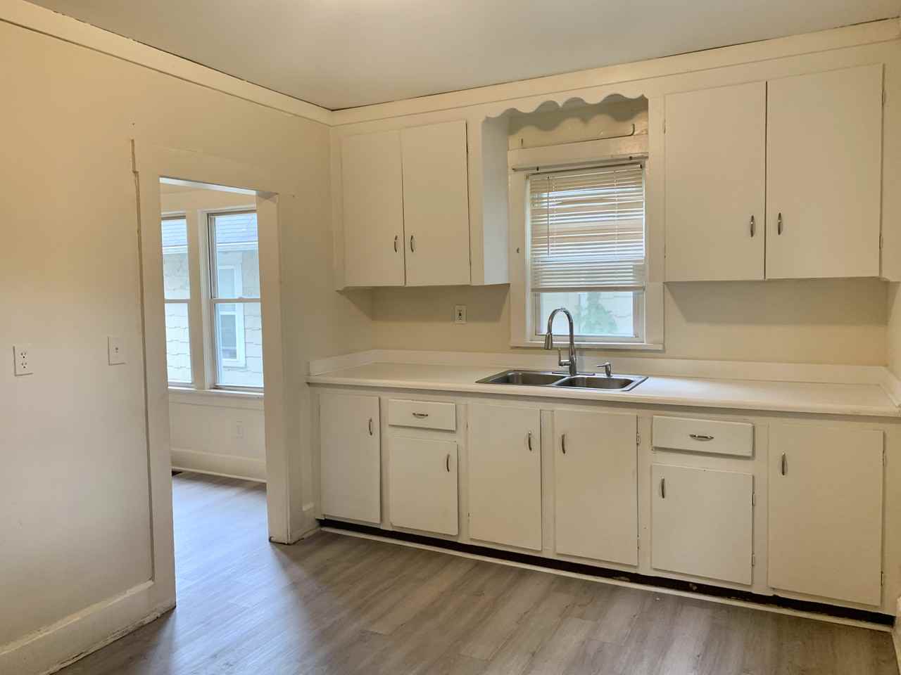 1729 Edwards Ave Ne #1729 - Photo 5 of 14