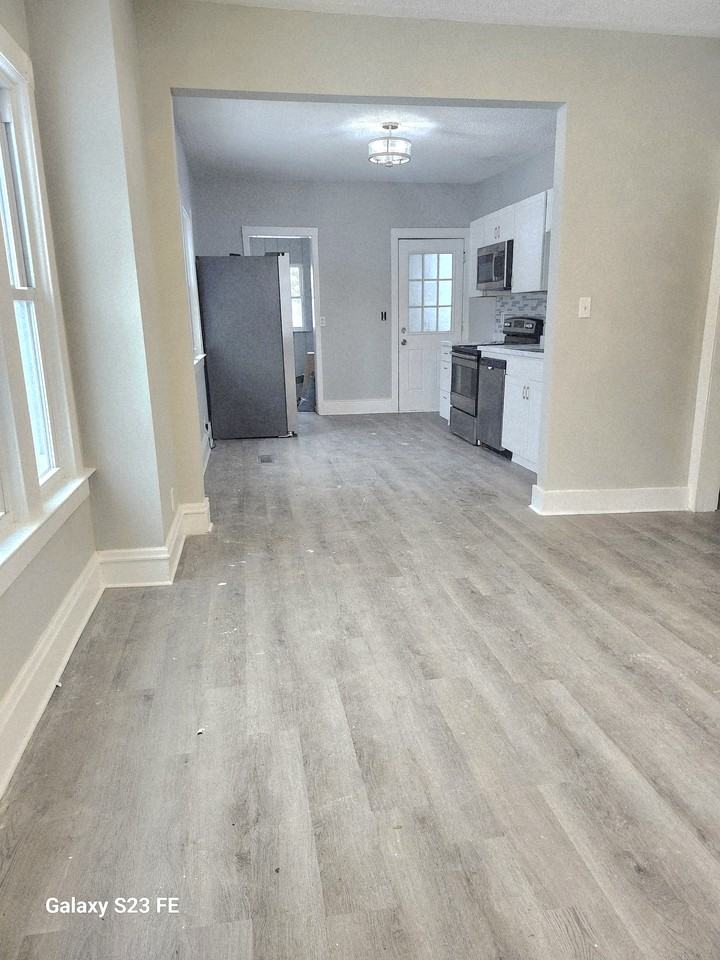 20 Harold St #1stFL20 - Photo 3 of 8