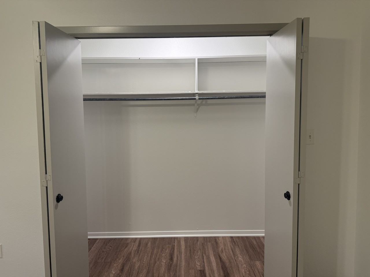 2927 Greenhills Dr #2927 - Photo 5 of 19