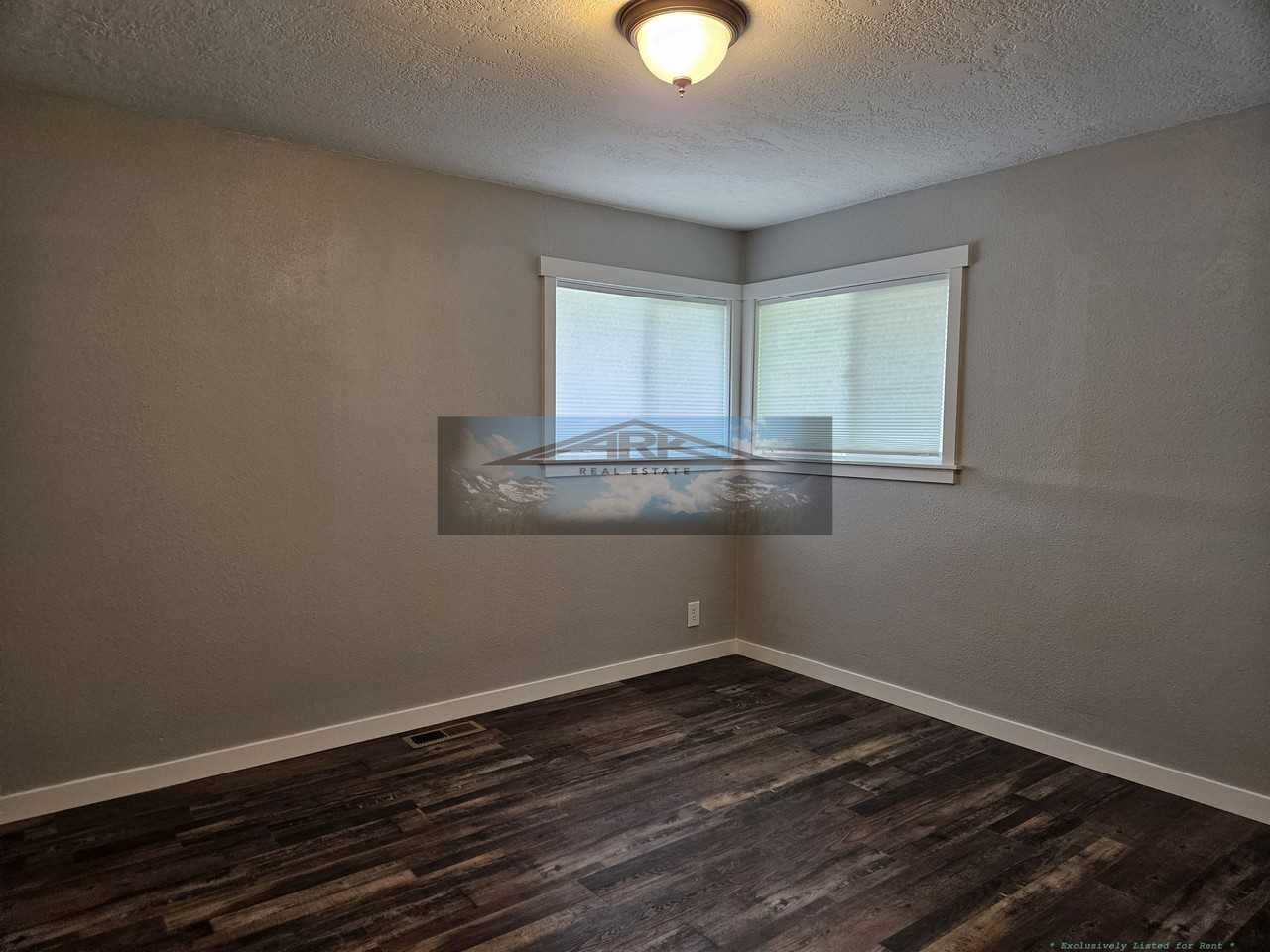 53311 W Lane Rd #1 - Photo 2 of 10