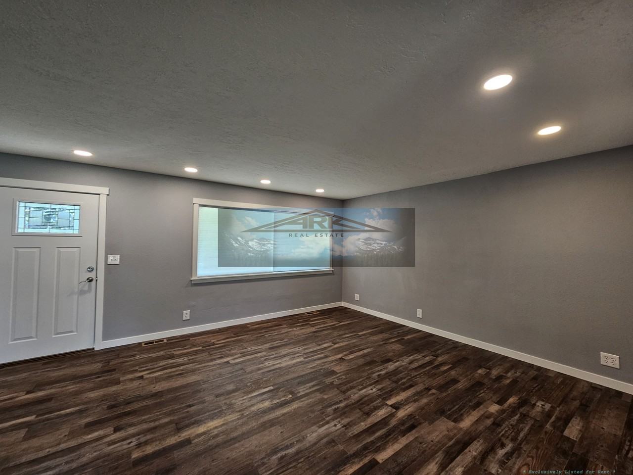 53311 W Lane Rd #1 - Photo 4 of 10