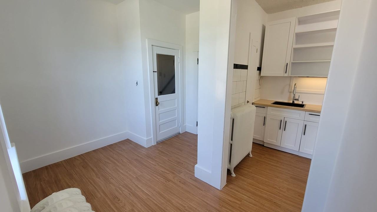 5 Bluff Ave #1B - Photo 5 of 16