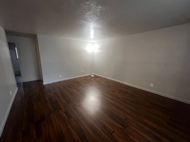 5901 N Pierce Park Ln - Photo 3 of 11