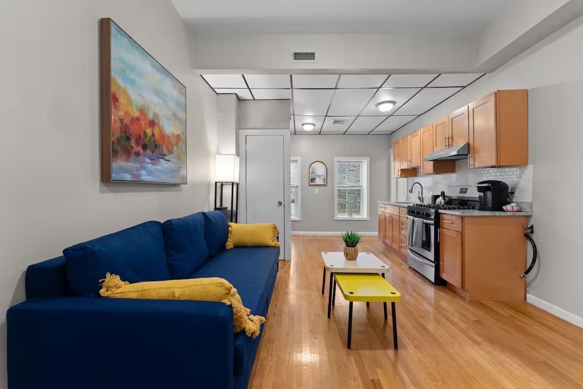 47 Coleman St - Photo 4 of 20