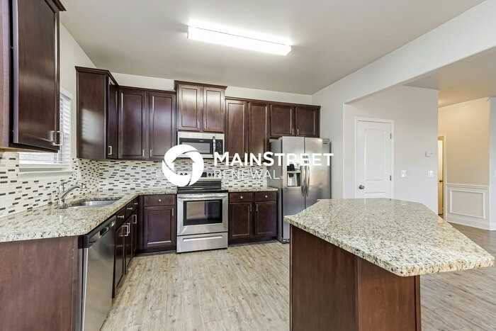 175 Leland Ln - Photo 5 of 19