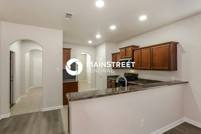 12417 Shine Ave - Photo 7 of 18