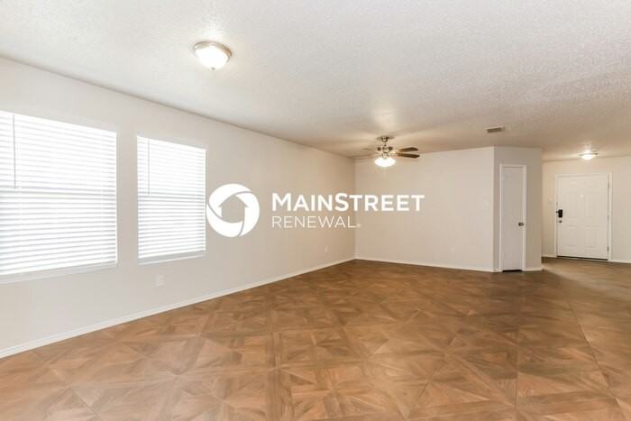 2109 Doecrest Dr - Photo 5 of 18