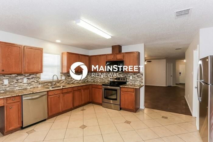 2109 Doecrest Dr - Photo 7 of 18