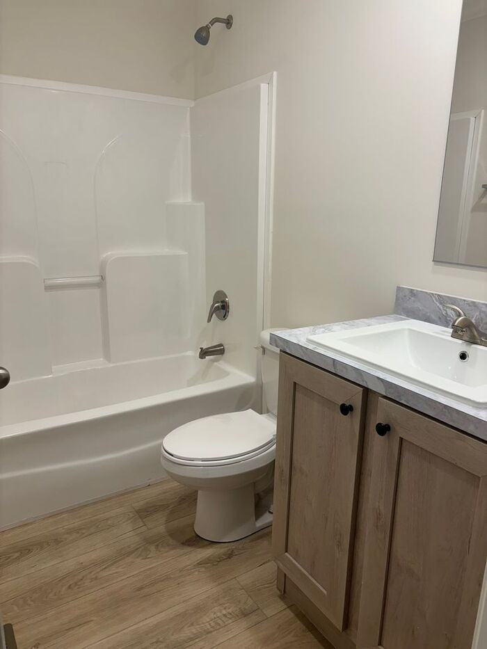 Maple Dr - Photo 6 of 11