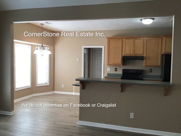 106 Van Buren Dr - Photo 2 of 37