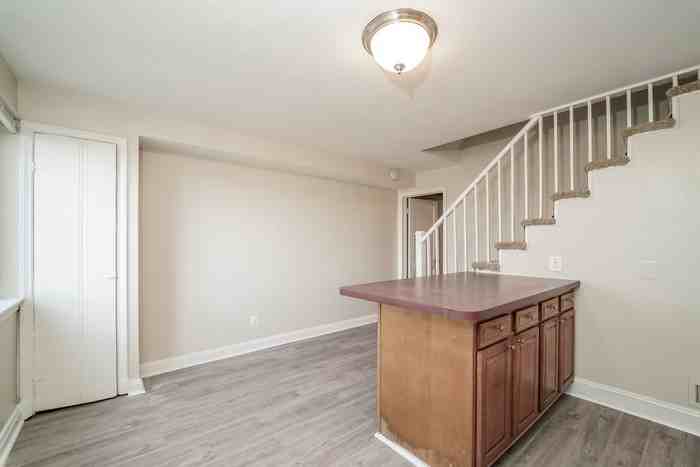 1917 Searles Rd - Photo 5 of 16