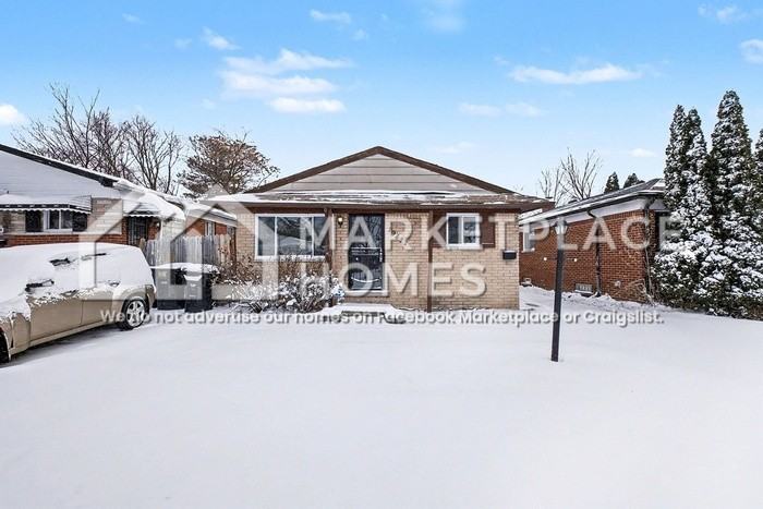 19422 Algonac St - Photo 2 of 27