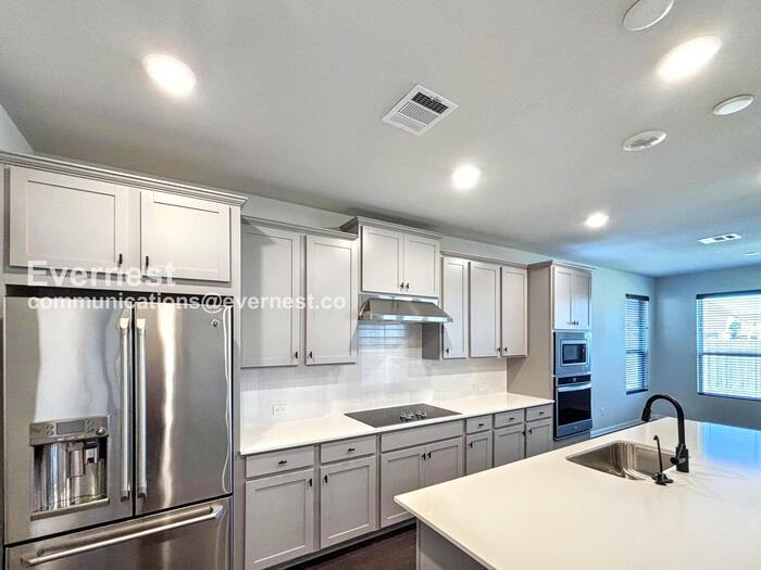 102 Santo Spirit Rd - Photo 2 of 27