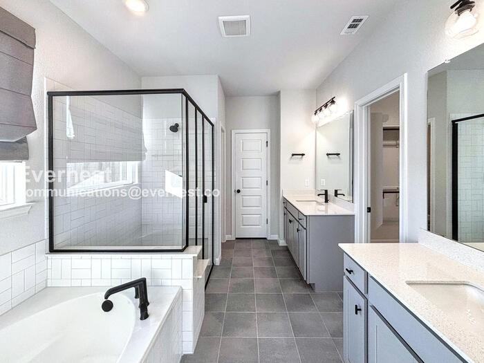 102 Santo Spirit Rd - Photo 7 of 27