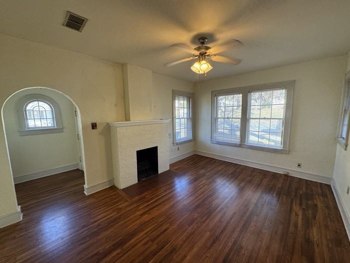 223 Walnut St #223 - Photo 3 of 9