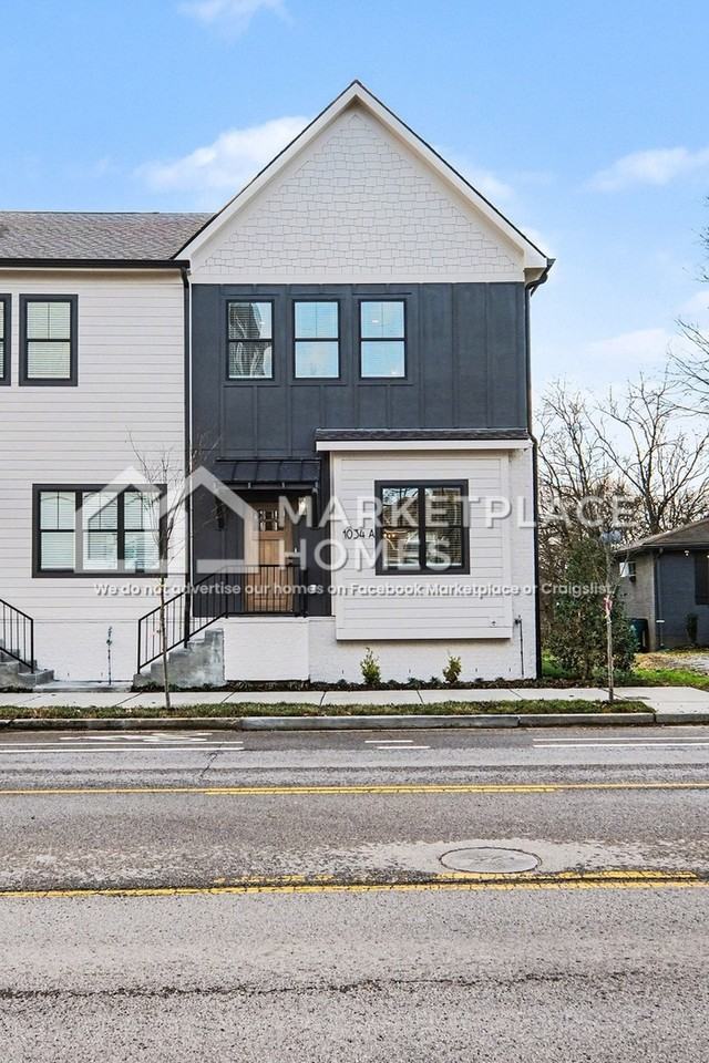 1034 E Trinity Ln #A - Photo 4 of 31