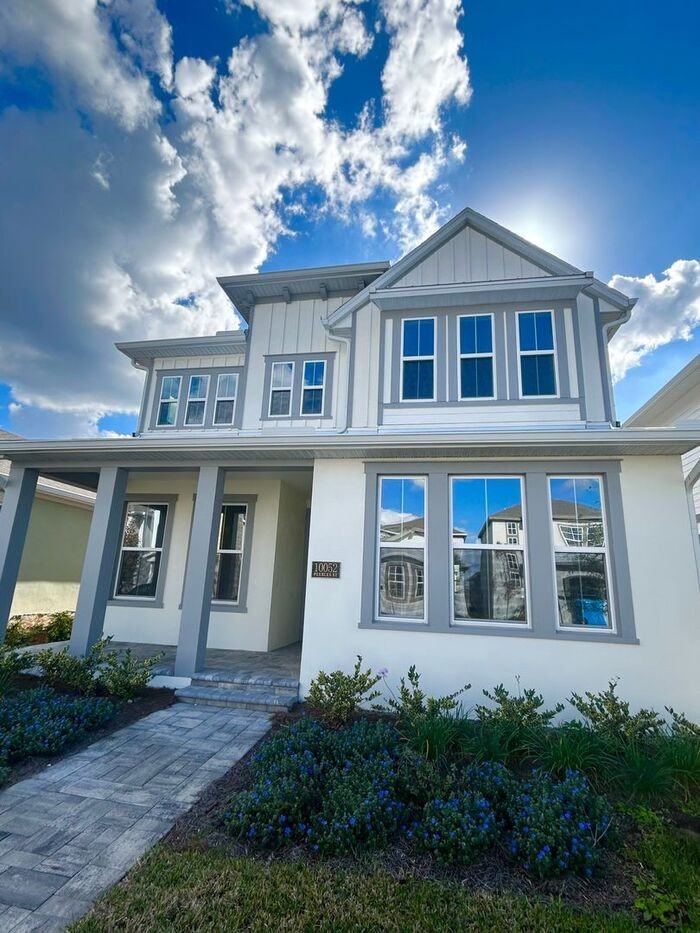 10052 Peebles St - Photo 2 of 20