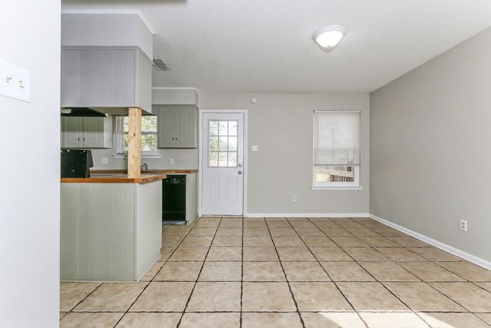 103 Dale Dr - Photo 6 of 12