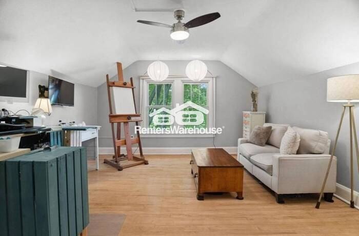 1511 Branston St #3 - Photo 4 of 7