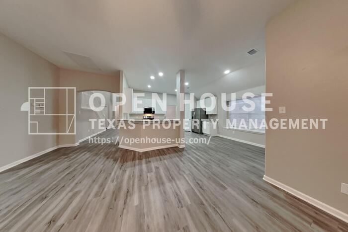 24210 Shaw Perry Ln - Photo 4 of 23