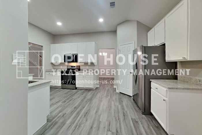 24210 Shaw Perry Ln - Photo 5 of 23