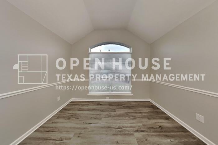 24210 Shaw Perry Ln - Photo 7 of 23