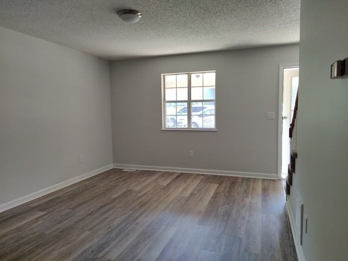 779 Treasure Dr Sw - Photo 2 of 8