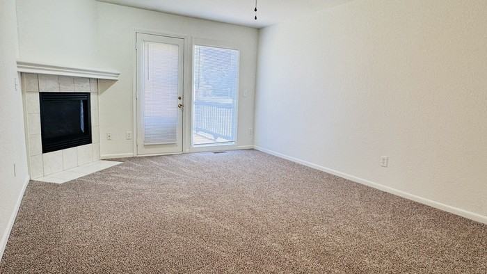 5903 Ne 42nd St - Photo 7 of 24