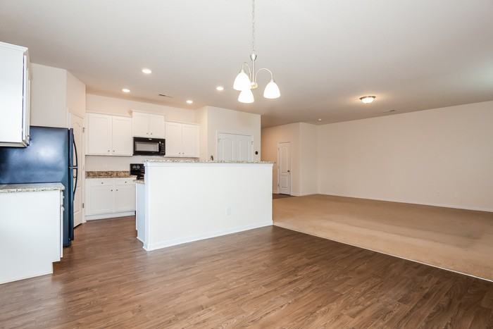 2804 Yurman Rd - Photo 7 of 13