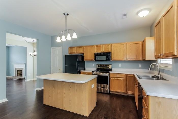 11552 Shaded Ct - Photo 6 of 13