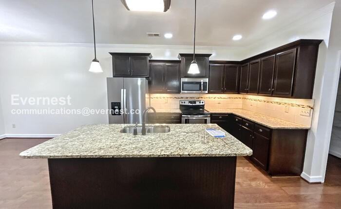 281 Chapel Hill Trl - Photo 2 of 28