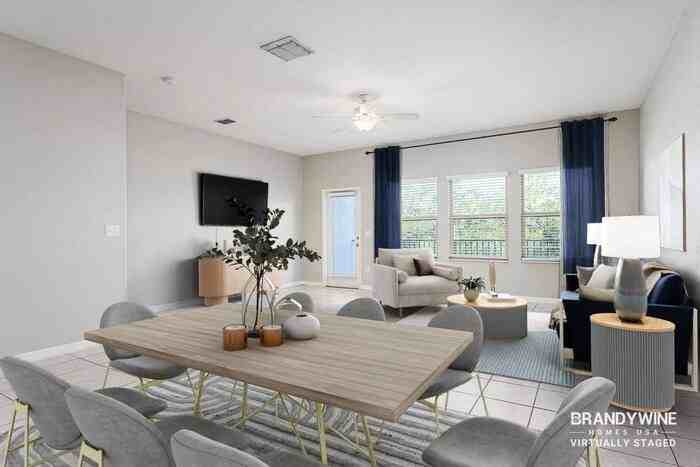 5641 Mercado Dr - Photo 4 of 41