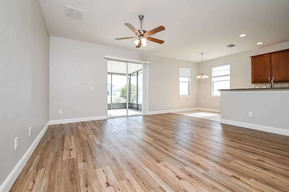 568 Vista Ridge Dr - Photo 3 of 16