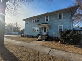 featured image of 701 North Chestnut AvenueUpper