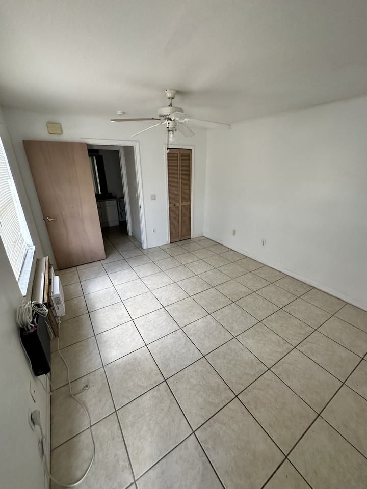 235 Mango Dr #B - Photo 2 of 27